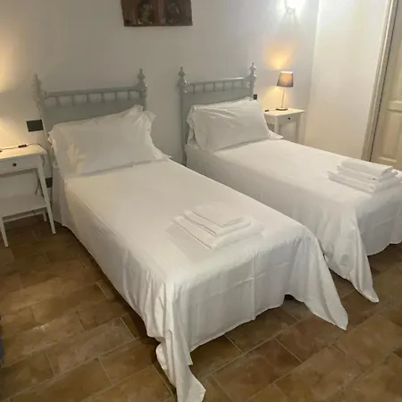 Antica Cascina Pilo Farm stay Monchiero